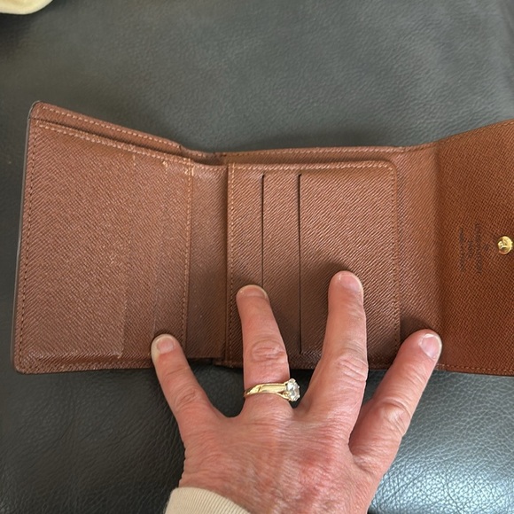 Louis Vuitton Monogram Porte Monnaie Billet Carte trifold wallet - Picture 6 of 16